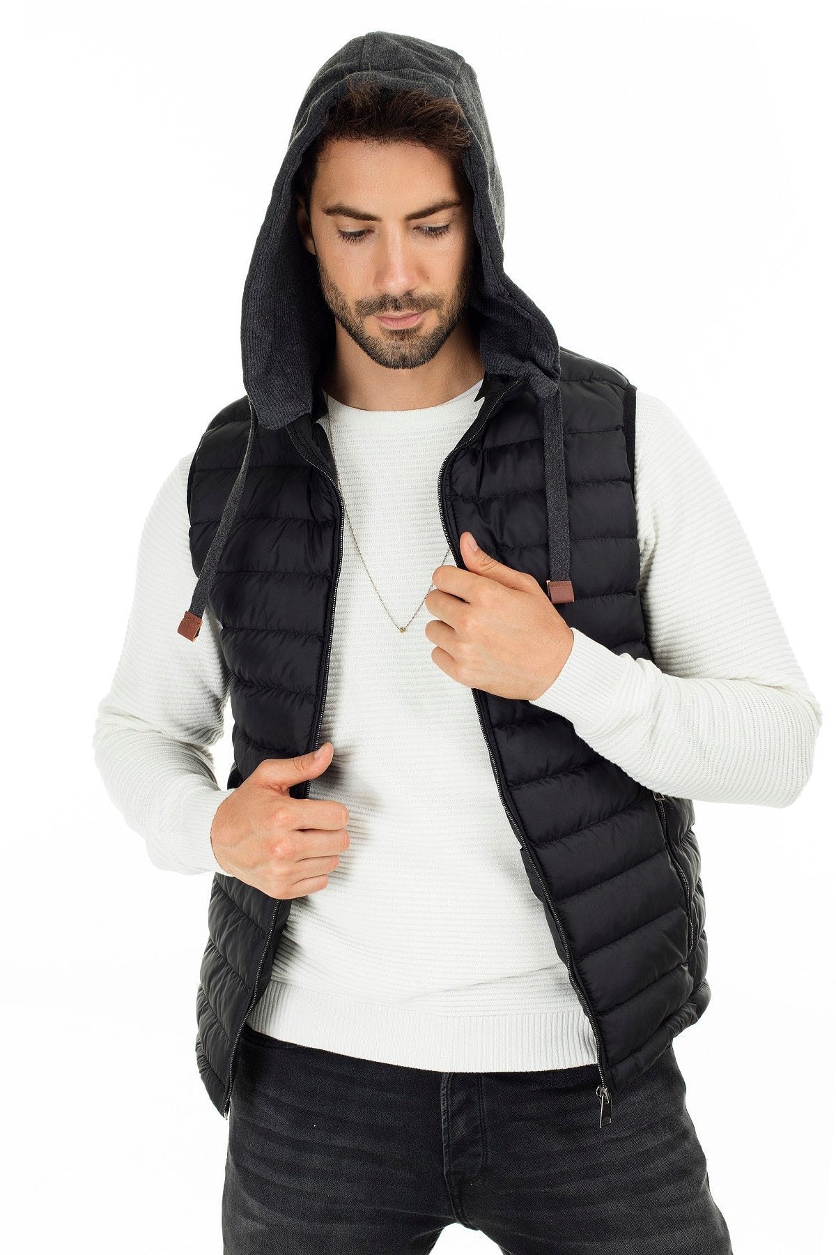 Hooded Slim Fit Vest