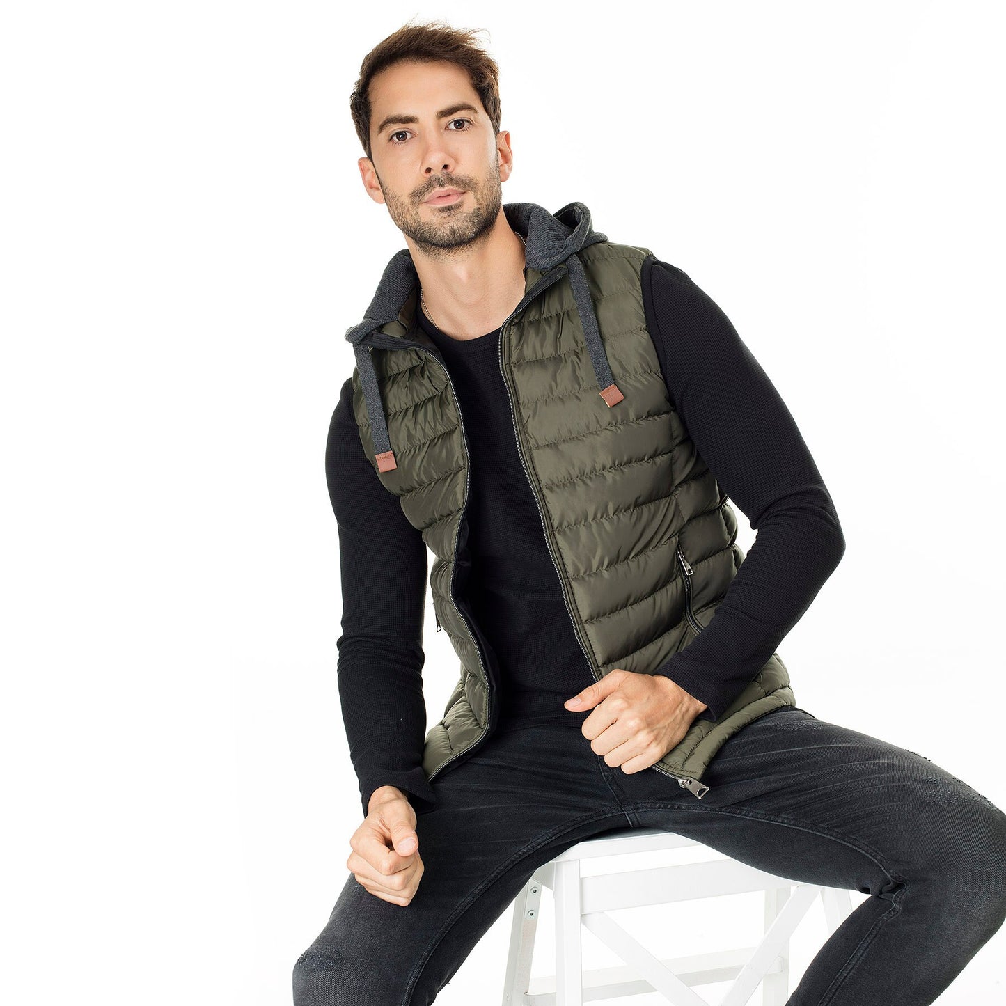 Hooded Slim Fit Vest